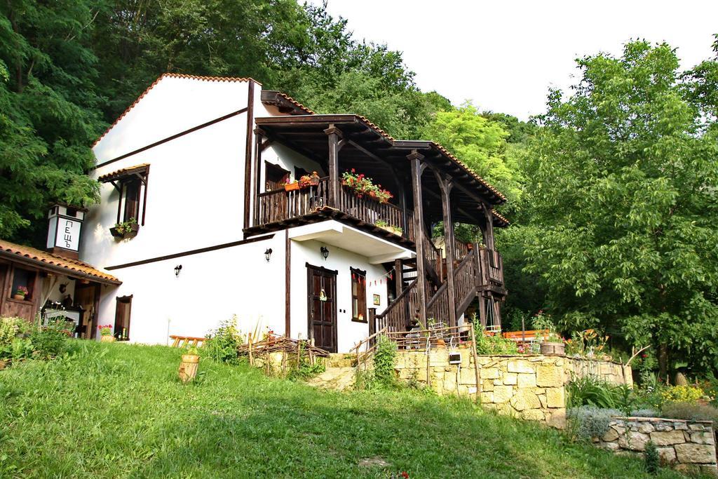 Milkovata Guest House Koshov Bagian luar foto